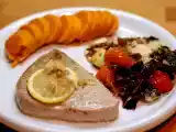Thunfisch mit süßkartoffelfächer und gebratenem treviso